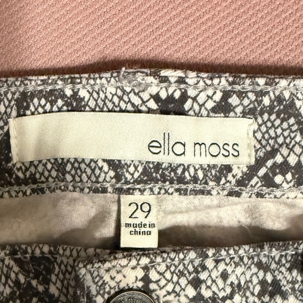 Ella Moss Anthropologie Mid Rise Skinny Grey Black White Snake Print Pants‎ 29 - Picture 4 of 9